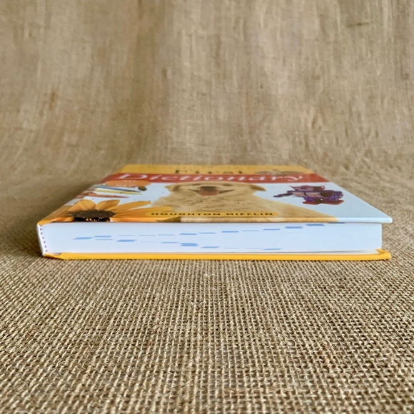 THE AMERICAN HERITAGE FIRST DICTIONARY Hardcover Book Age 5 + / Level K - 2 - Picture 7 of 12